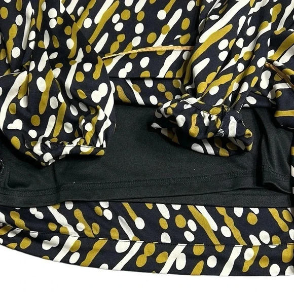 Japan dress,women size 36. Black, lined, long sleeve ,boat neck ,gold details EC - Picture 7 of 17